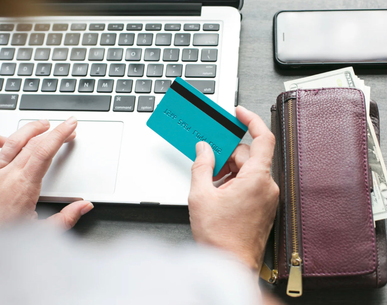 Business Credit Accelerator: A Step-By-Step to get Funded